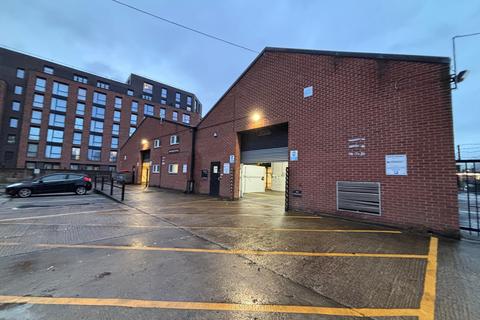 Warehouse to rent, The Litehouse Business Centre, Crocus St Nottingham NG2 3DR