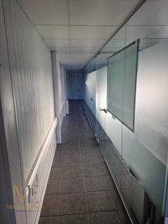 Warehouse to rent, Unit R4 Offices, Northfleet Industrial Est, Lower Rd Northfleet DA11 9SN