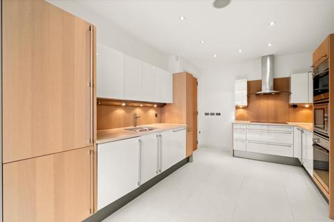 2 bedroom flat to rent, Wycombe Square, London, W8