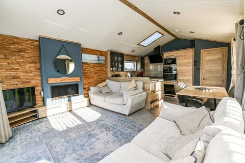 2 bedroom park home for sale, Clifftop View, Hoburne Naish Holiday Park, Barton On Sea, Hampshire, BH25