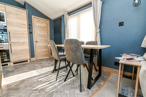 2 bedroom park home for sale, Clifftop View, Hoburne Naish Holiday Park, Barton On Sea, Hampshire, BH25
