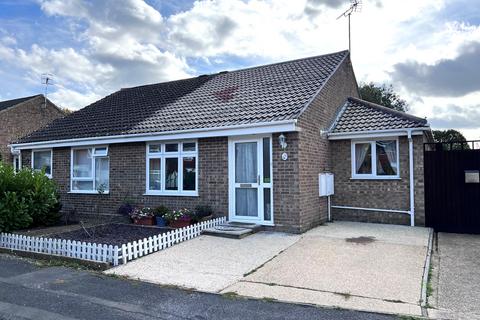 2 bedroom semi-detached bungalow for sale, Capella Gardens, Dibden SO45