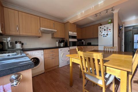 2 bedroom semi-detached bungalow for sale, Capella Gardens, Dibden SO45