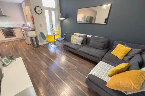 undefined, Leopold Road, L7 8SR,