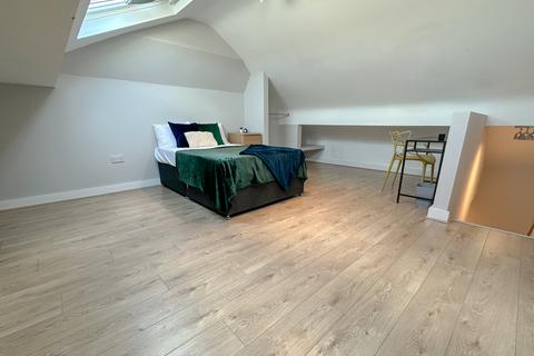 undefined, Leopold Road, L7 8SR,