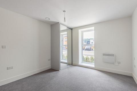 2 bedroom flat for sale, Graven Hill,  Bicester,  Oxfordshire,  OX25