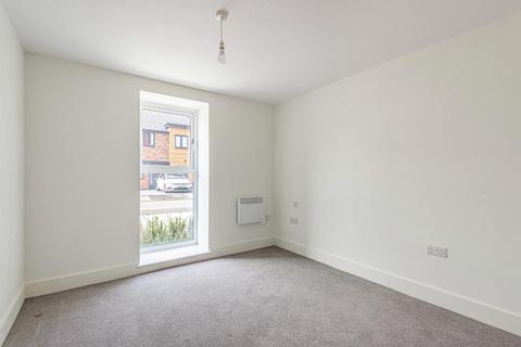 2 bedroom flat for sale, Graven Hill,  Bicester,  Oxfordshire,  OX25