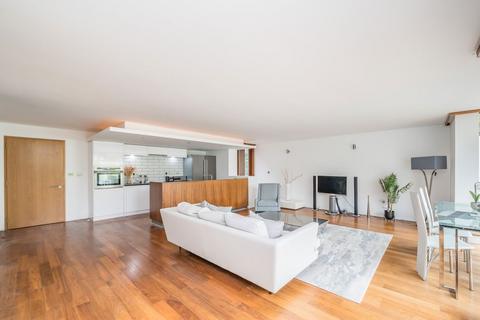 undefined, Strawberry Vale, Twickenham TW1