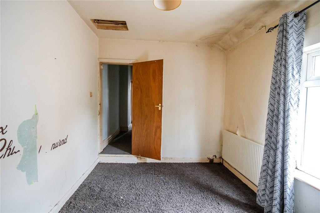 Bedroom 3 (2)