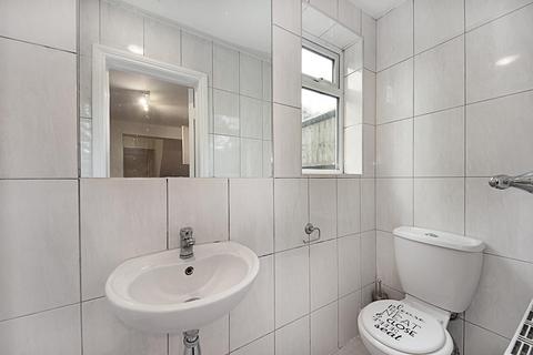 undefined, Felix Road, W13