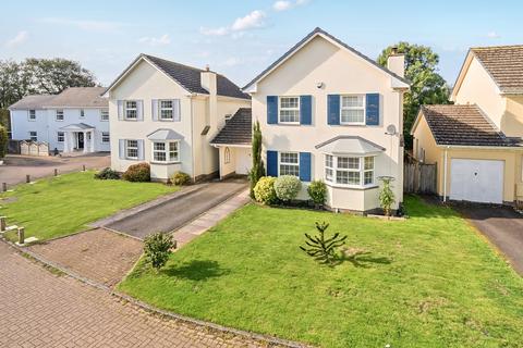 4 bedroom detached house for sale, Lower Cross Road, Barnstaple EX31