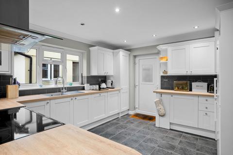 3 bedroom semi-detached house for sale, Linton Road, Hadstock