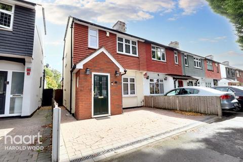 Avenue Road, Harold Wood
