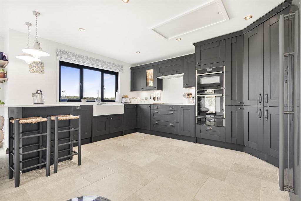 Kitchen/Living Area