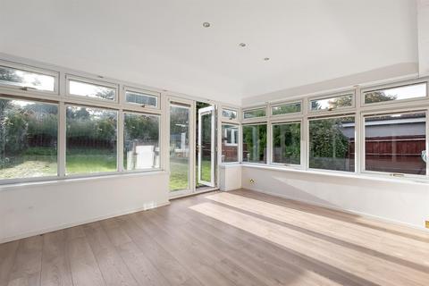 undefined, Smitham Bottom Lane, Purley CR8