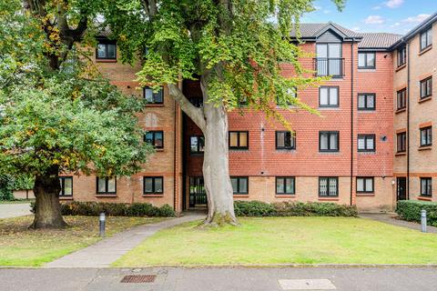 undefined, Adams Close, Surbiton KT5