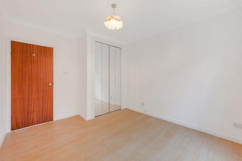 undefined, Adams Close, Surbiton KT5