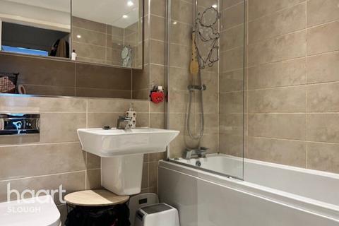 2 bedroom apartment for sale, Windsor Road, Slough