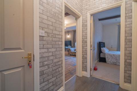 undefined, High Street, Henley-in-arden B95