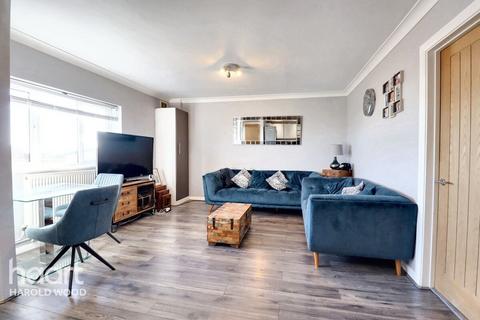 3a Grange Road, Romford, RM3 7DU