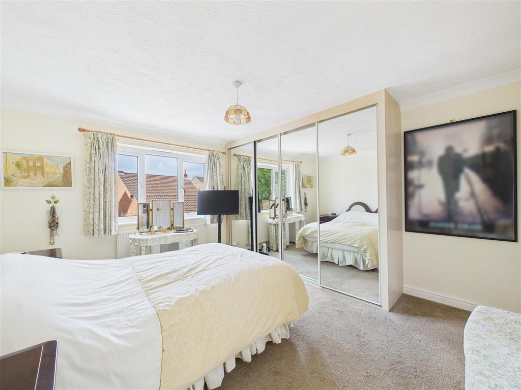 CAM05451 G0-PR0047-STILL002.jpg