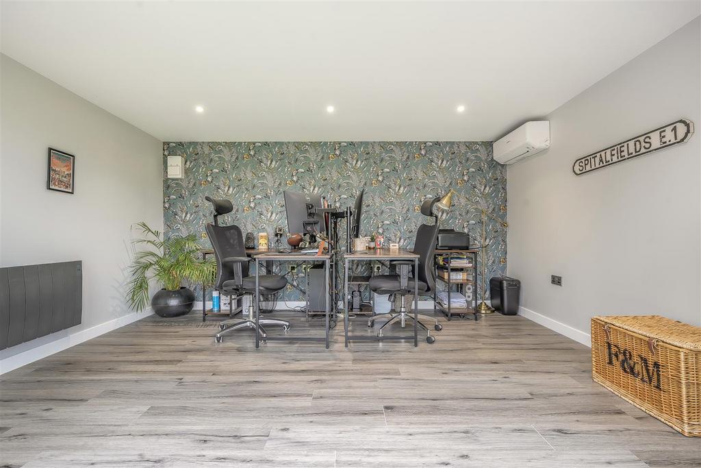 Office/Studio