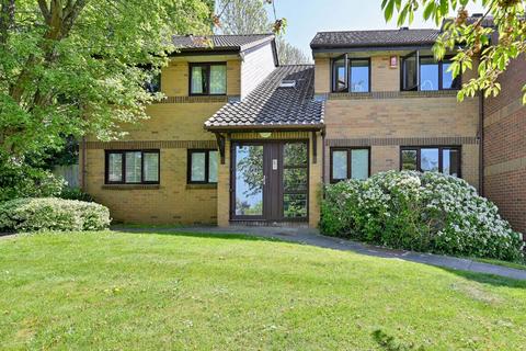 undefined, Richfield Road, Bushey, WD23