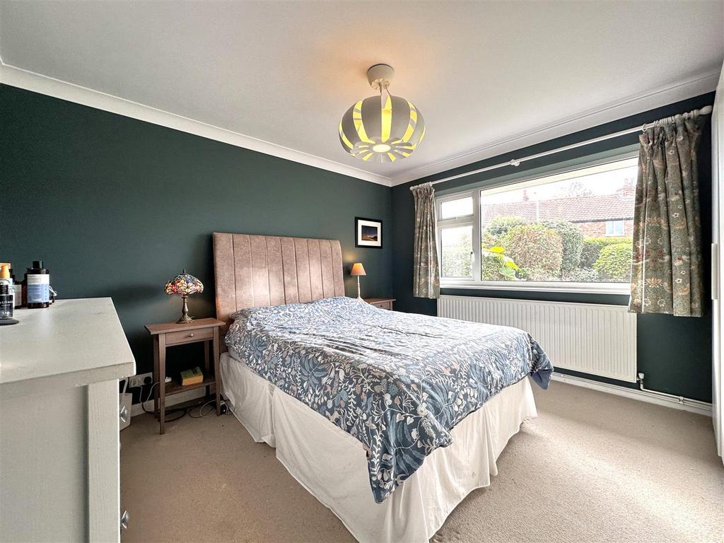 Master Bedroom 967