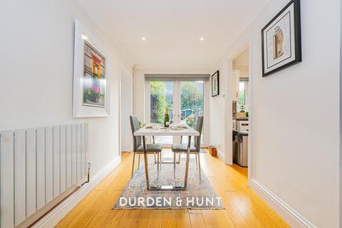 undefined, Kilnfield, Ongar, CM5
