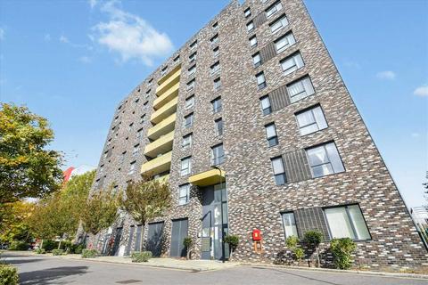 1 bedroom flat for sale, Ravenswood Court, Acton
