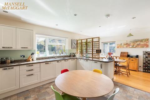 undefined, Mackie Avenue, Hassocks, BN6