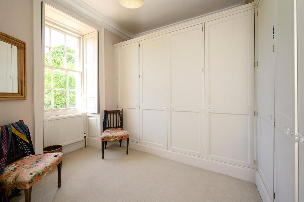 Walk In Wardrobe