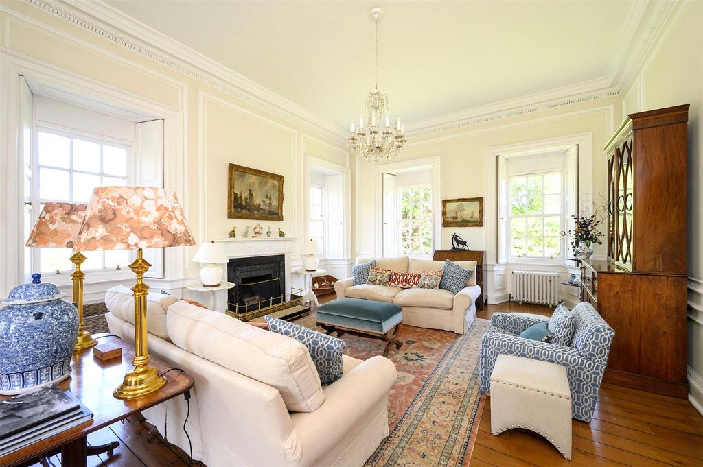 Ff Drawing Room