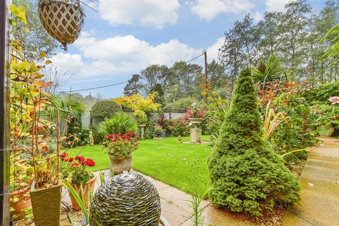 4 bedroom detached house for sale, Three Fields Road, Tenterden, Kent