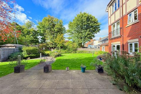 2 bedroom retirement property for sale, Grange Court, Warwick Road, Solihull