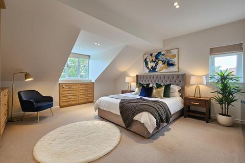 undefined, Wolf Grange, Hale, Altrincham