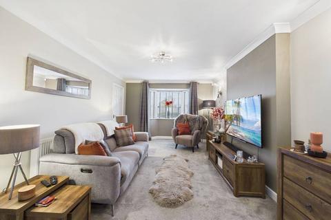 undefined, Farriers Walk, Leven, HU17 5JZ