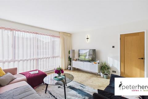 46 Cleadon Meadows, Cleadon, Sunderland, SR6 7PJ