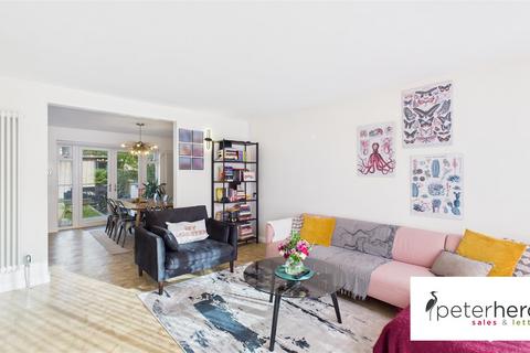 46 Cleadon Meadows, Cleadon, Sunderland, SR6 7PJ