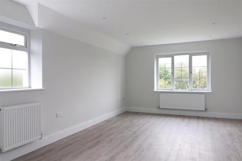 undefined, Langshott, Horley