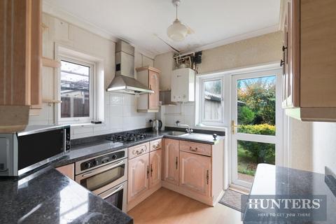 3 bedroom link detached house for sale, London Road, North Cheam