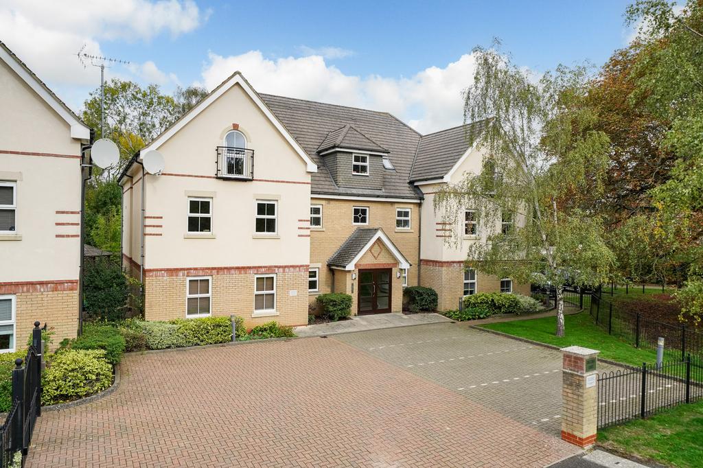 64-Arkley-Court-1024