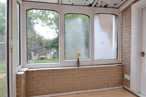 9 Peasmead, Buntingford, SG9 9SF