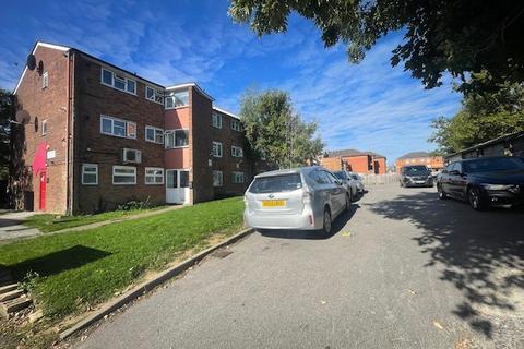 2 bedroom apartment for sale, Dauphine Court, Spencer Road, Harrow