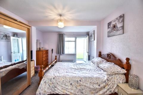3 bedroom bungalow for sale, Albany Close, Skegness, PE25