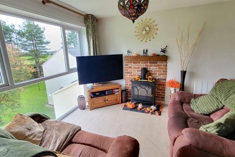 2 bedroom house for sale, 26 Glan Gors, Harlech