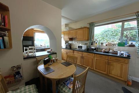 undefined, Halesowen Road, Cradley Heath B64