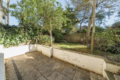 3 bedroom apartment for sale, Lee Terrace, London