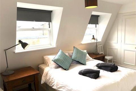 3 bedroom flat to rent, Ifield Road, London, SW10