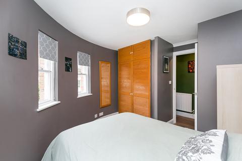 1 bedroom flat for sale, Chichester Mews, West Norwood, London, SE27